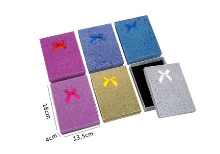  6 pieces Packing boxes for necklaces 18x13.5x4 cm