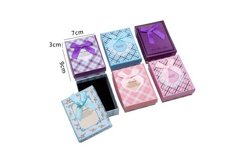  12 pieces Packaging boxes chain 9x7x3 cm