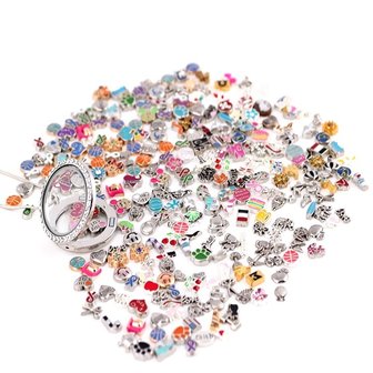 50pcs mix design various charms