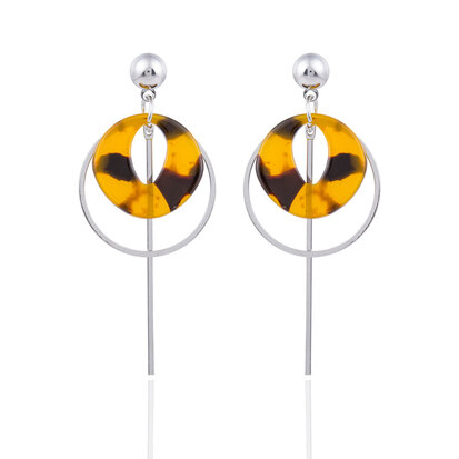 EARRING WITH ROUND ABSTRACT