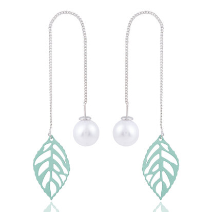 EARRING WITH LEAF & PEARL