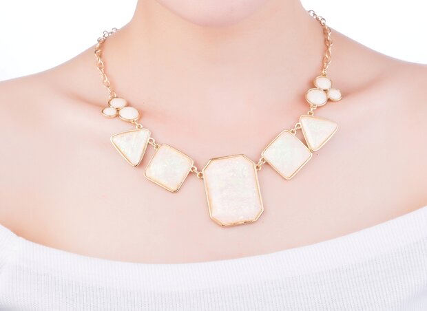 statement ketting - Marmer Look Necklace - Beige 