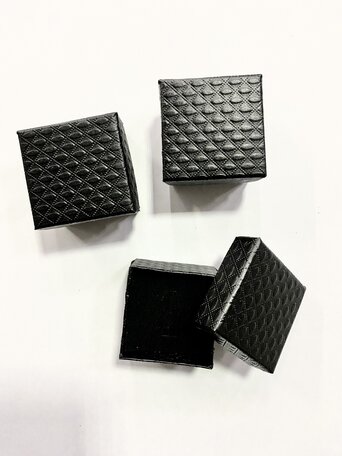 24 pcs Packaging boxes ring 5x5x3.5 cm