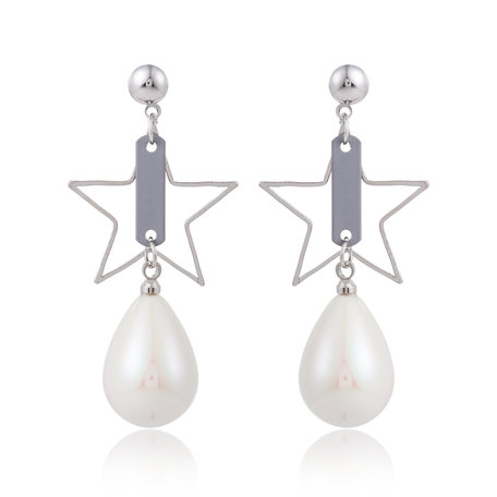 EARRING WITH DRIP & STAR