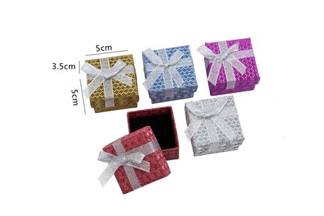  24 pieces Packaging boxes ring 5x5x3.5 cm