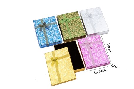  6 pieces Packaging boxes for necklaces 18x13.5x4 cm