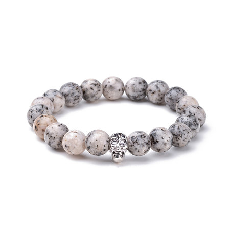 KRALEN ARMBAND MET SKULL BEDELTJE